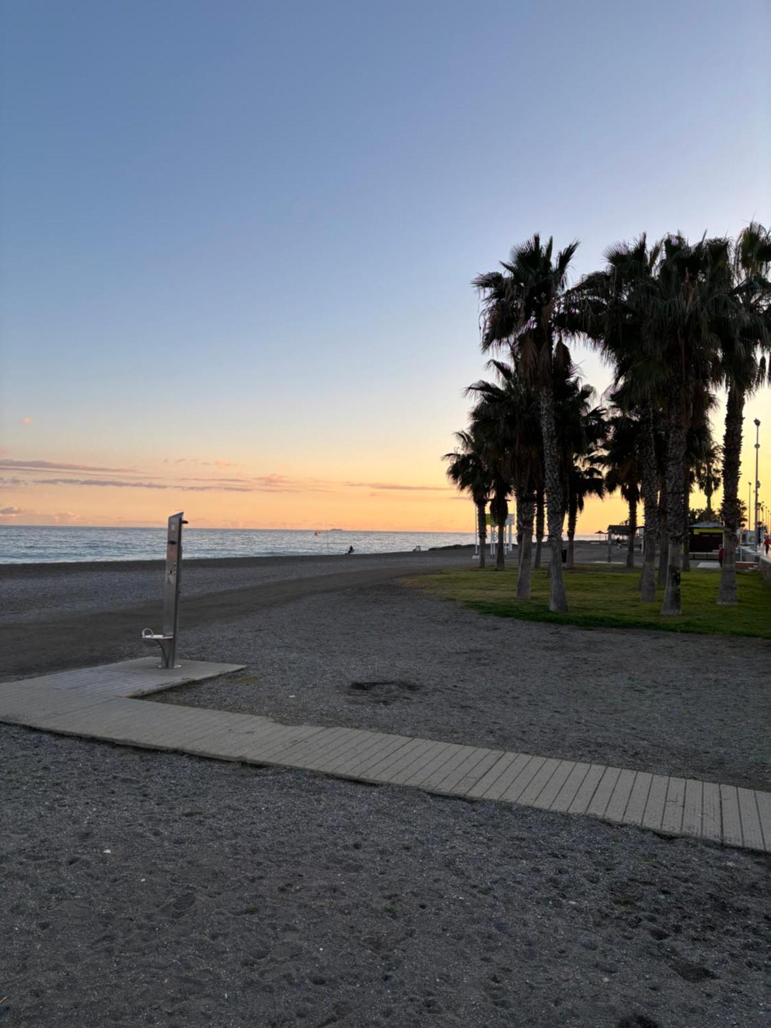 Estudio En Torre Del Mar A 3 Minutos Andando De La Playa Экстерьер фото